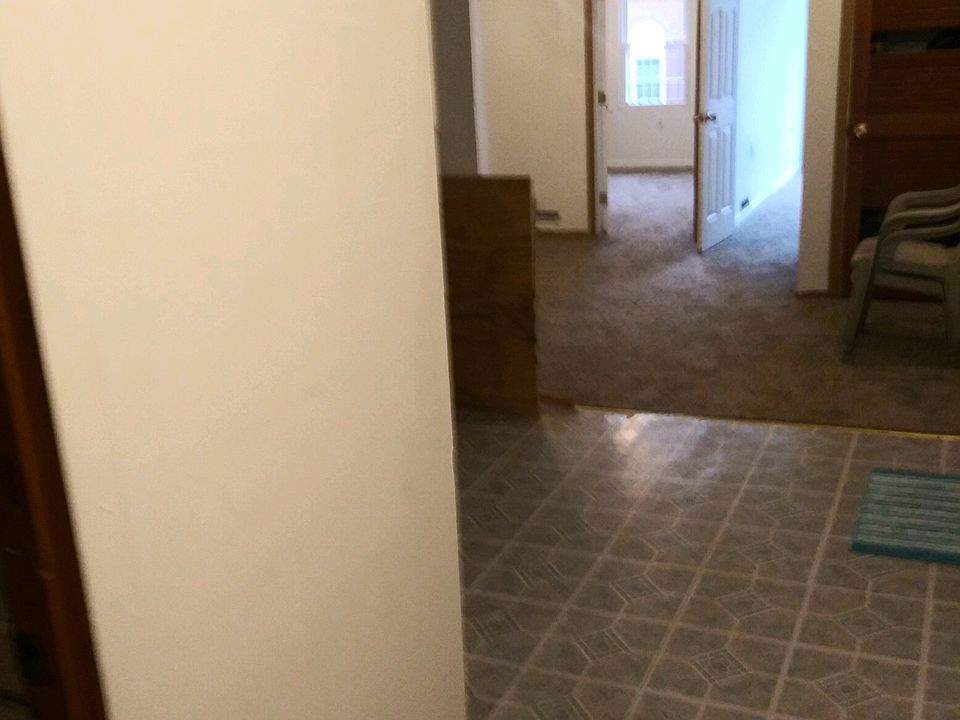 1st image of 557 McKean Ave #3