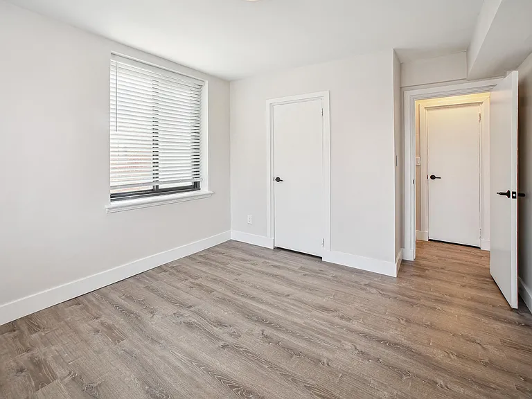 Prince Georges Apartments — Photo 18