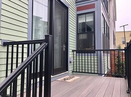 4th image of 48 Market St #48J