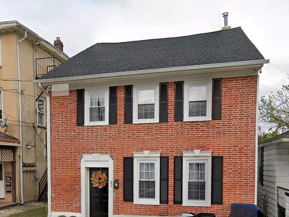 27 Church St