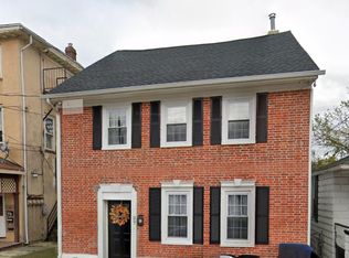27 Church St, Mount Holly, NJ 08060