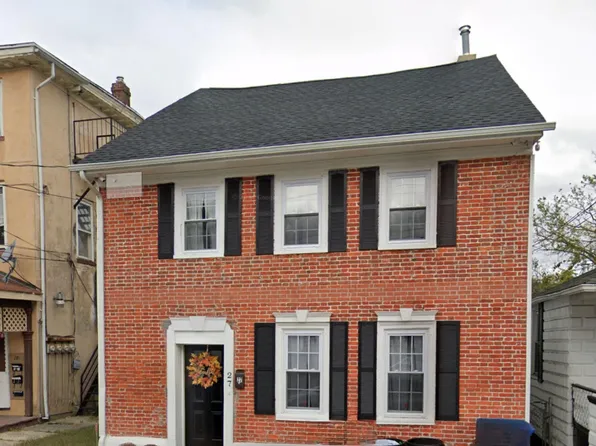 27 Church St, Mount Holly, NJ 08060