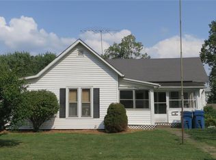 1911 Worden Ave, Alton, IL 62002