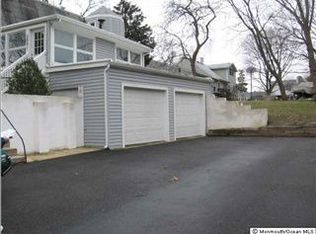 2801 Pierce St, Wall Township, NJ