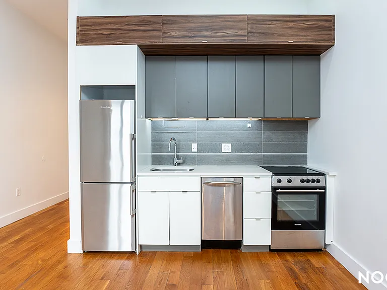 1002 Bushwick Ave #4F — Photo 1