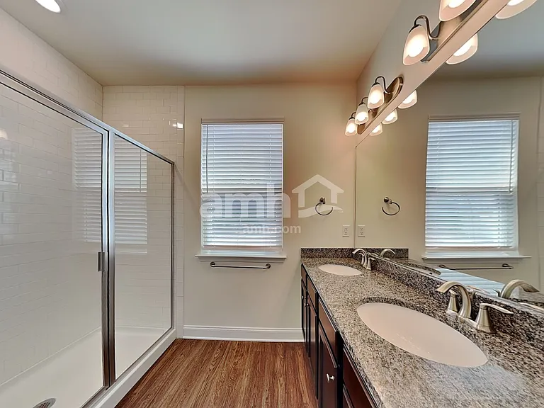 4905 Franks Creek Way — Photo 16