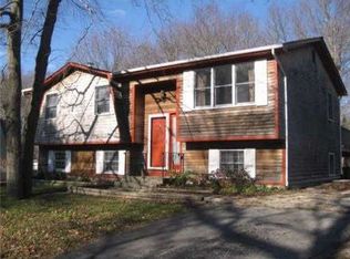 45 Old Pine Rd, Narragansett, RI 02882