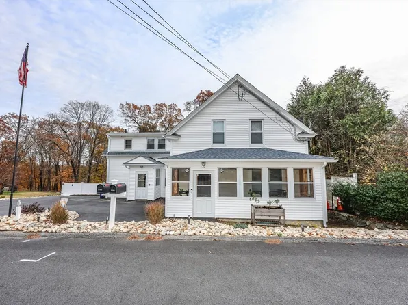 35 Honora Ave, Dracut, MA 01826