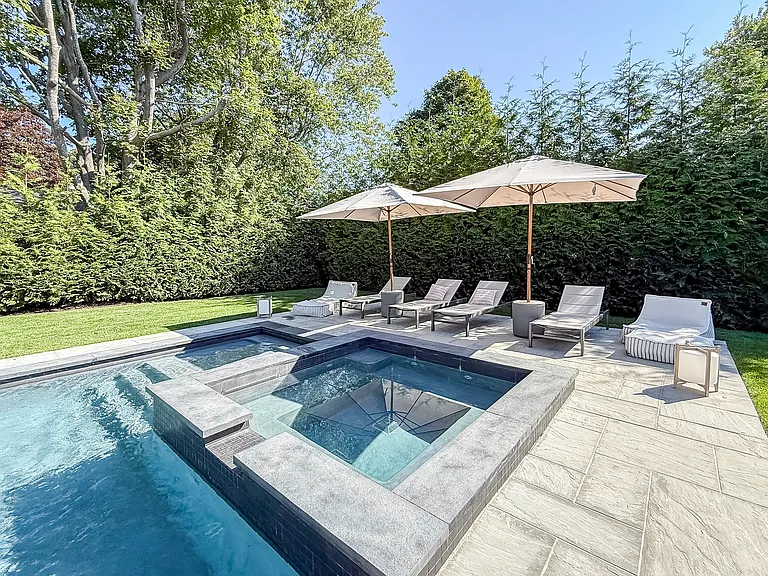 121 Ponquogue Ave #C — Photo 27