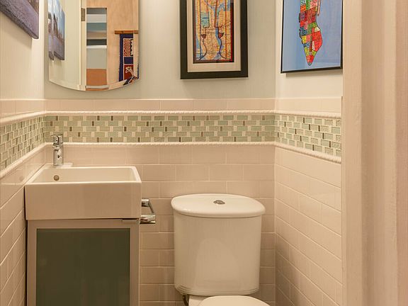 5th image of 45 W 54th St #3A