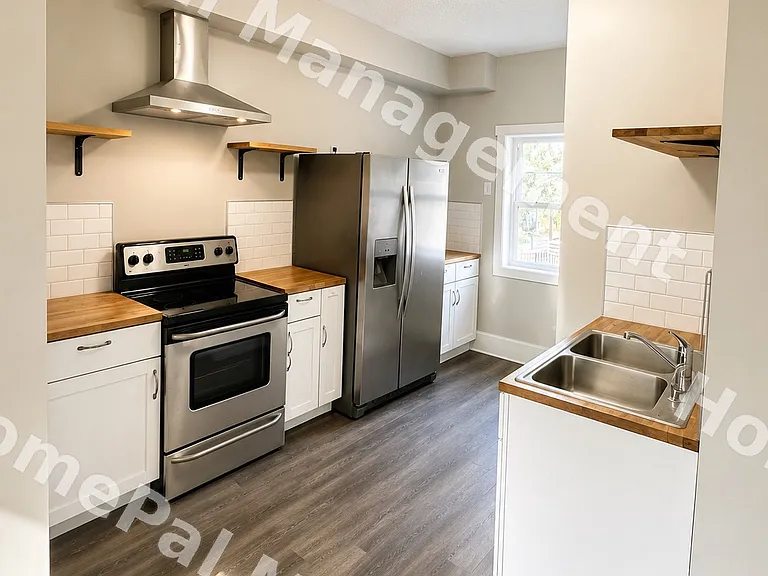 3539 Grand Ave — Photo 2
