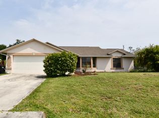 5702 NW North Macedo Blvd, Port Saint Lucie, FL 34983