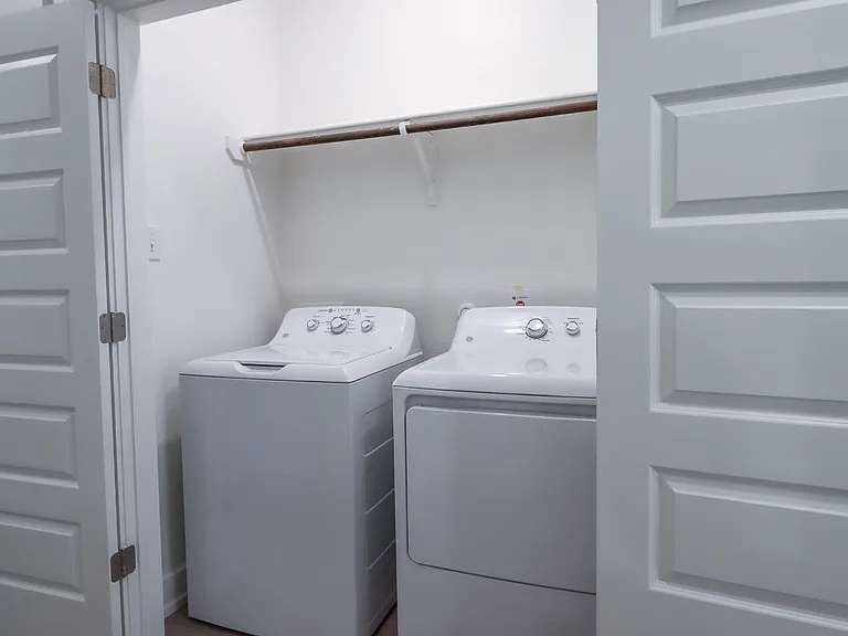 618 Campus St #1 — Photo 26