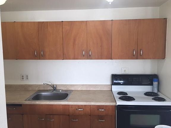 5th image of 316 31st Ave APT 3