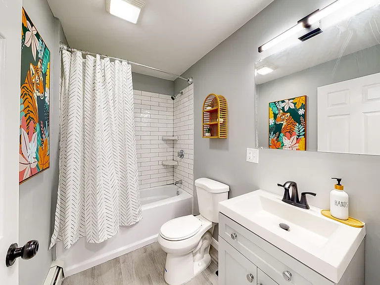 44 Hall St #1 — Photo 15