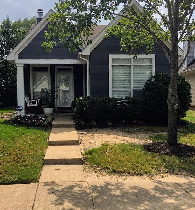 1st image of 1066 Island Pl E