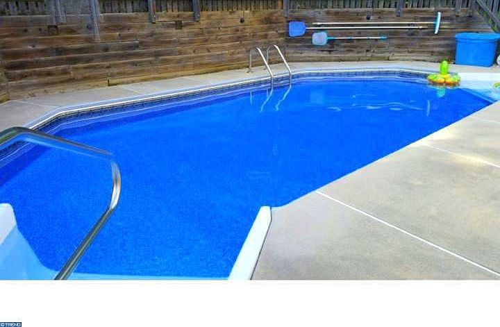 1st image of 103 Christina Louise Ct