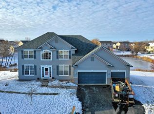 2477 Grey Owl Ct, Mayer, MN 55360