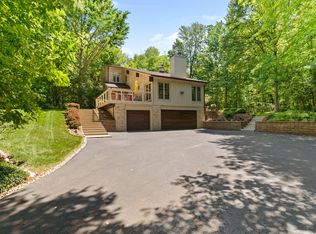 N66W30637 Red Fox Run, Hartland, WI 53029