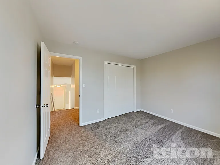 4040 Dogwood Ln — Photo 10