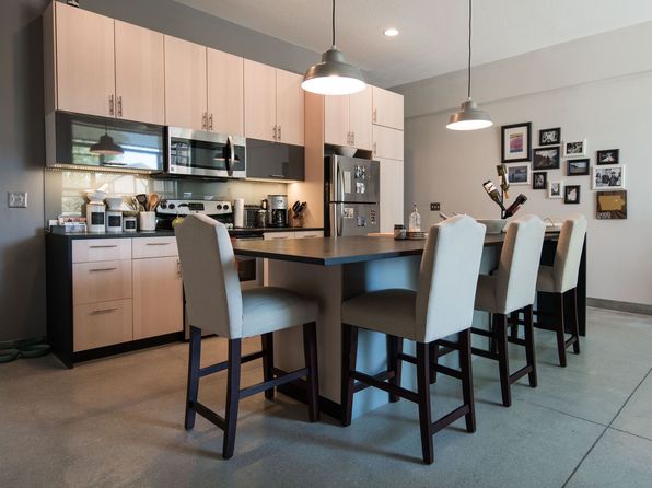 300 State St Unit 302