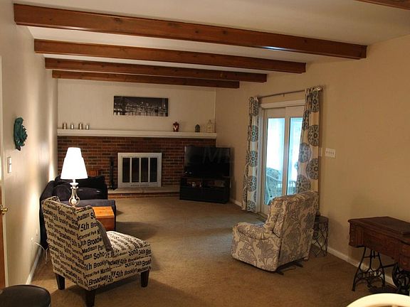 4th image of 288 Oak Hill Dr