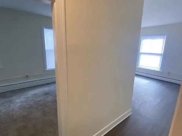12 Clarke St #3, Burlington, VT 05401