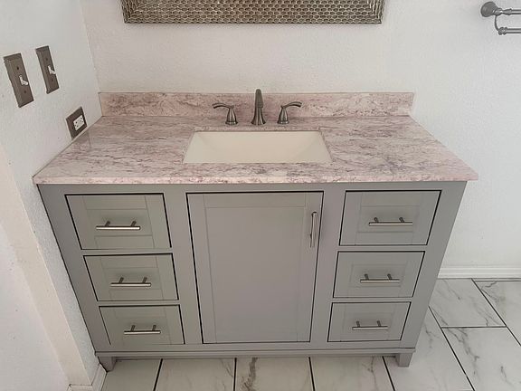 5th image of 9706 Willow Way #1