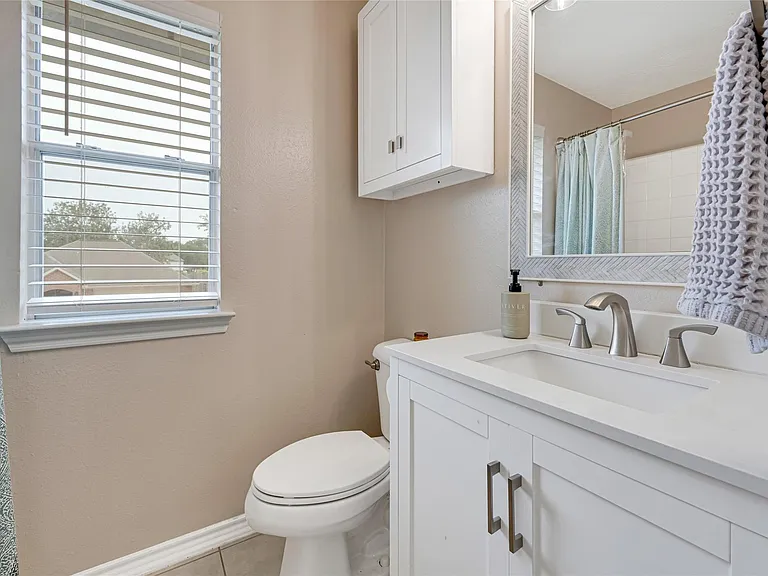 4102 Caneshaw Dr — Photo 23