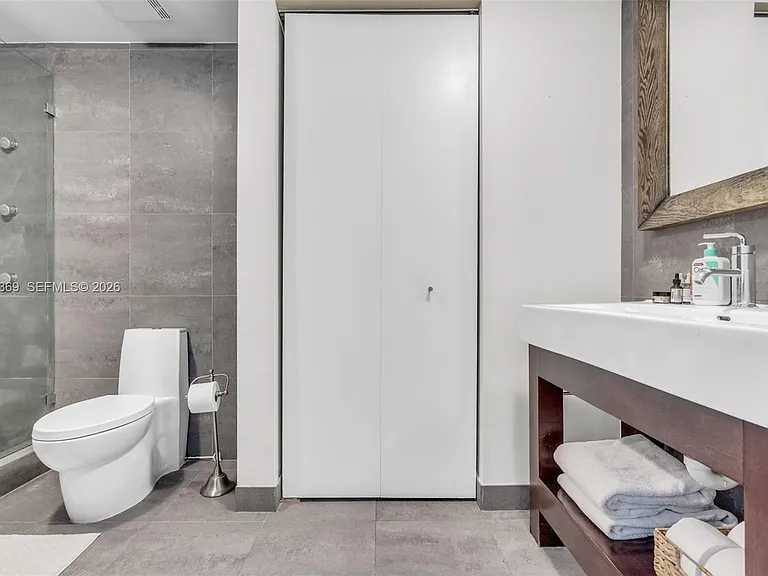 690 SW 1st Ct #Penthouse II16 — Photo 14