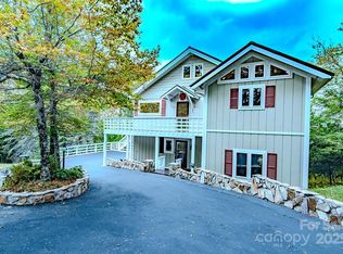 206 Pinnacle Ridge Rd, Banner Elk, NC 28604