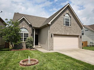 3160 Roundway Down Ln, Lexington, KY 40509