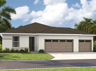 9104 Players Dr, Weeki Wachee, FL 34613