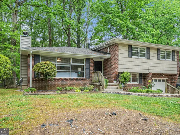 2623 Riggs Dr, East Pt, GA 30344