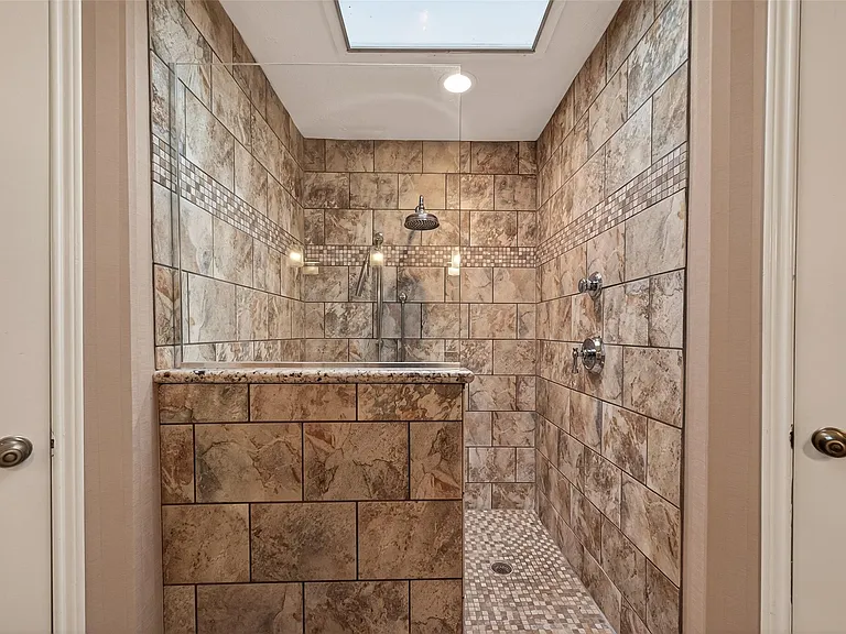 7527 N Hollow Cir — Photo 34
