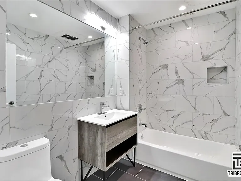 17 Somers St #5E — Photo 6