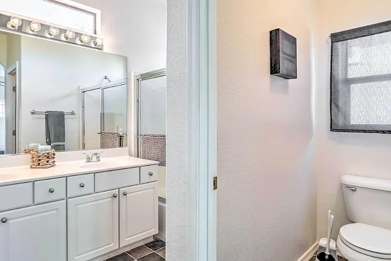4130 E Hallihan Dr — Photo 18