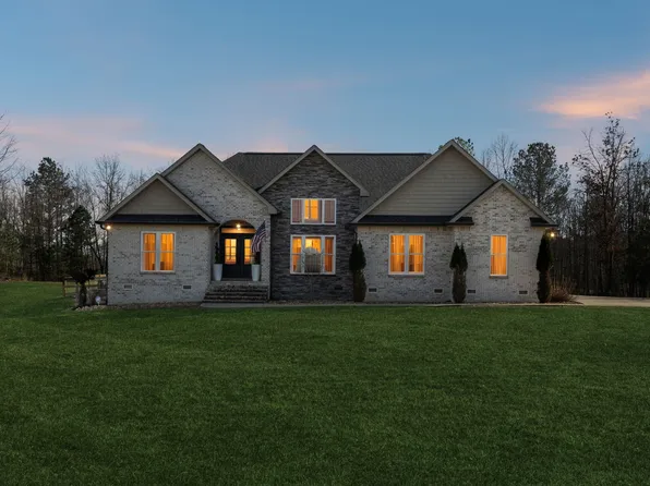 285 Englewood Dr, Waverly, TN 37185