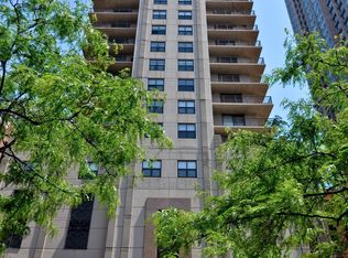 635 N Dearborn St APT 1102, Chicago, IL