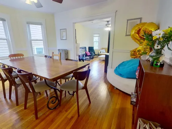 44 Lincoln Pkwy #1, Somerville, MA 02143