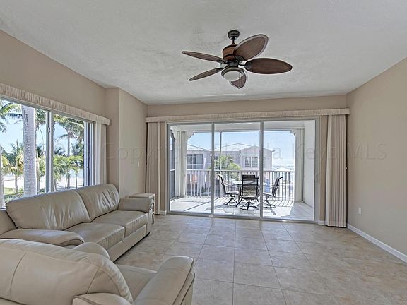 5th image of 117 Coco Plum Dr APT 5