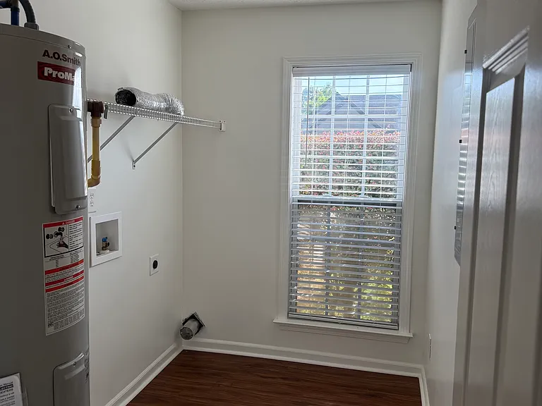 6001 Granite Field Dr — Photo 23