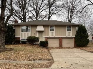 1809 SW 5th St, Blue Springs, MO 64014