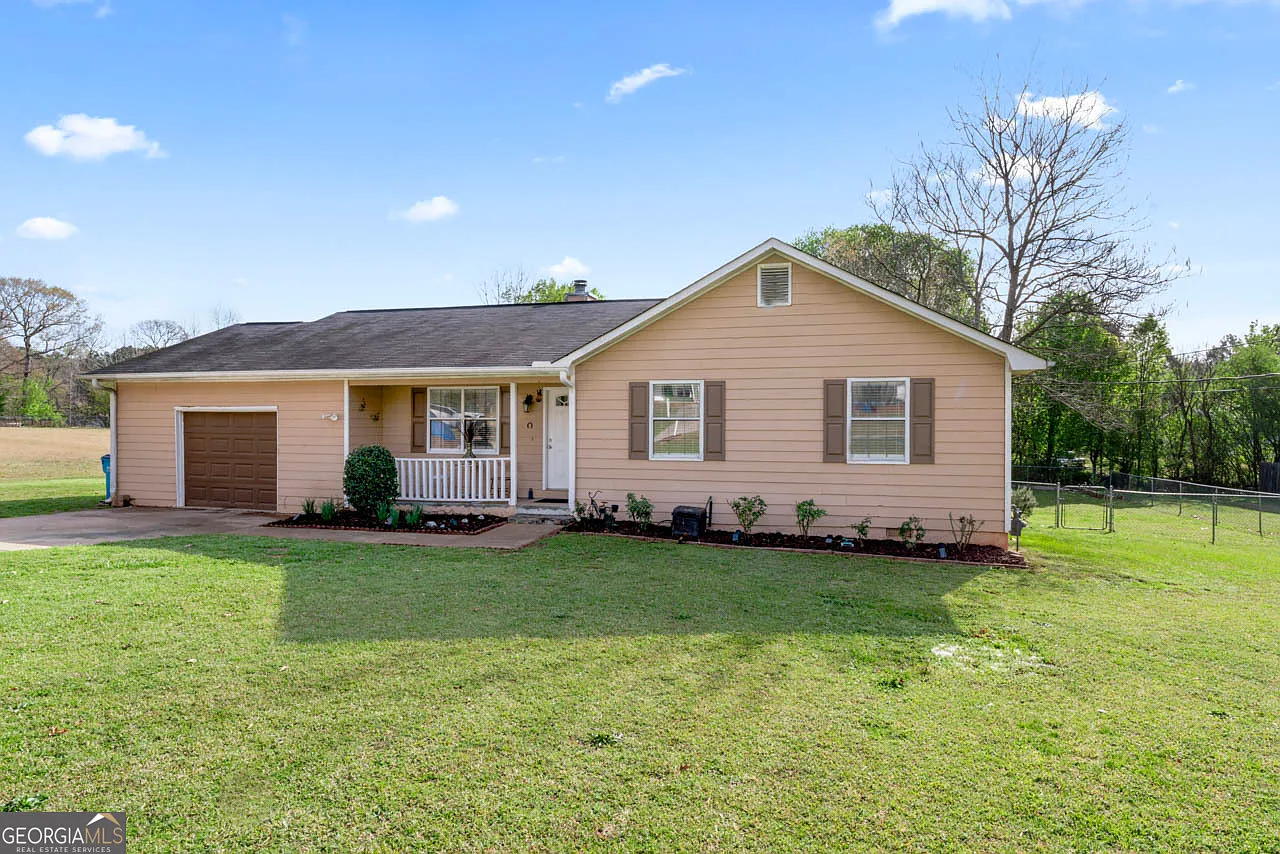 152 Summerfield Dr photo 1