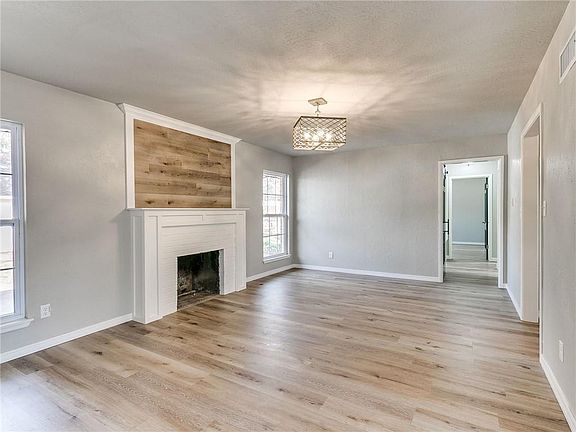 5th image of 1233 Caddell Ln