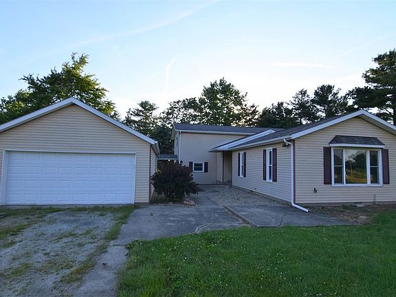 3rd image of 5443 N County Road 300 W