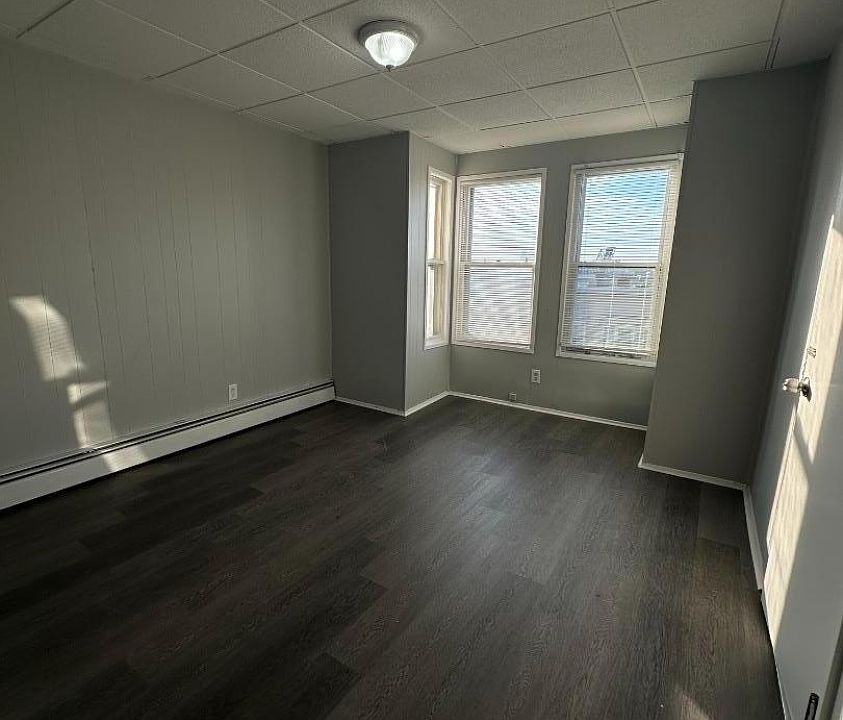 1st image of 14 Highland Ave #3-R