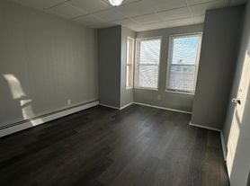 14 Highland Ave, Kearny, NJ
