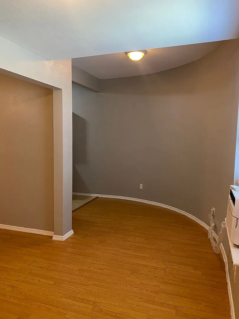 Large 2-Bedroom Near I-10 & Culebra — Photo 4