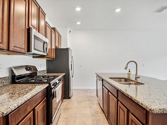 5th image of 3488 Pine Ribbon Dr